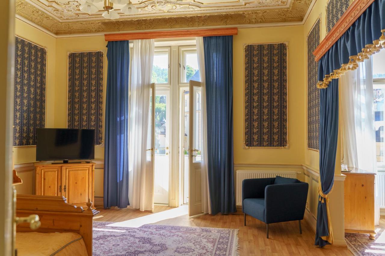 Heluan Hotel 3*